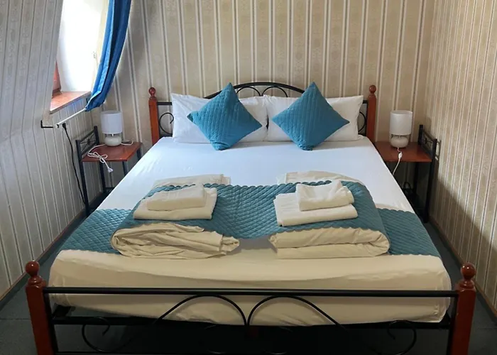 Schwarzer Adler 酒店