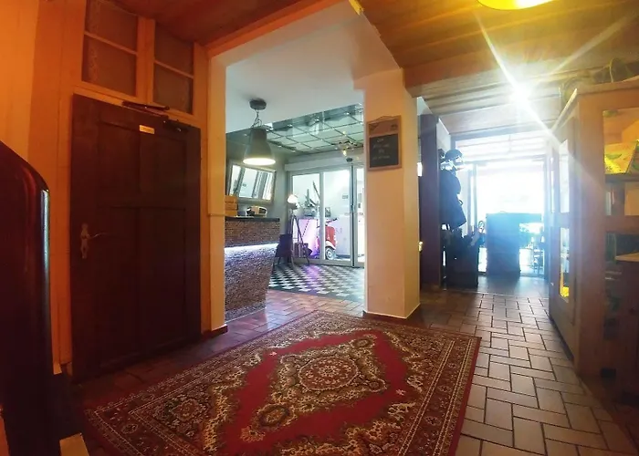 Schwarzer Adler 酒店 罗滕堡