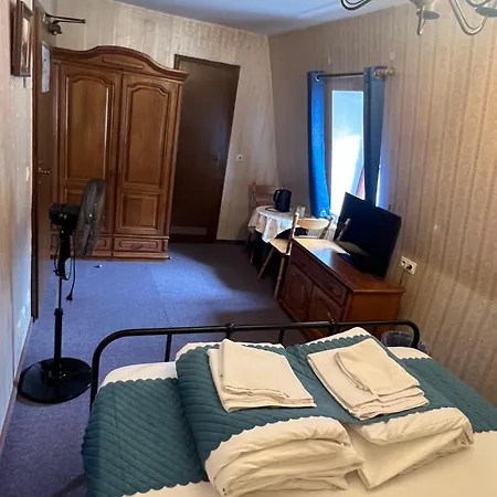 Hotell Schwarzer Adler