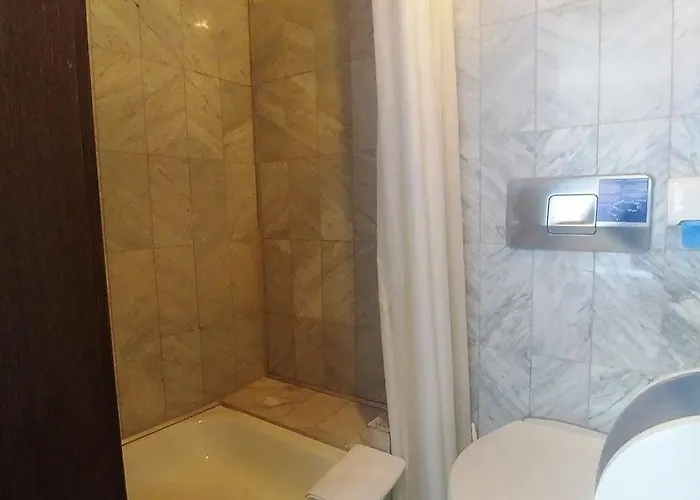 Schwarzer Adler Hotel 3*